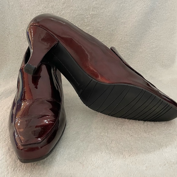 Vaneli leather pumps - Picture 2 of 2